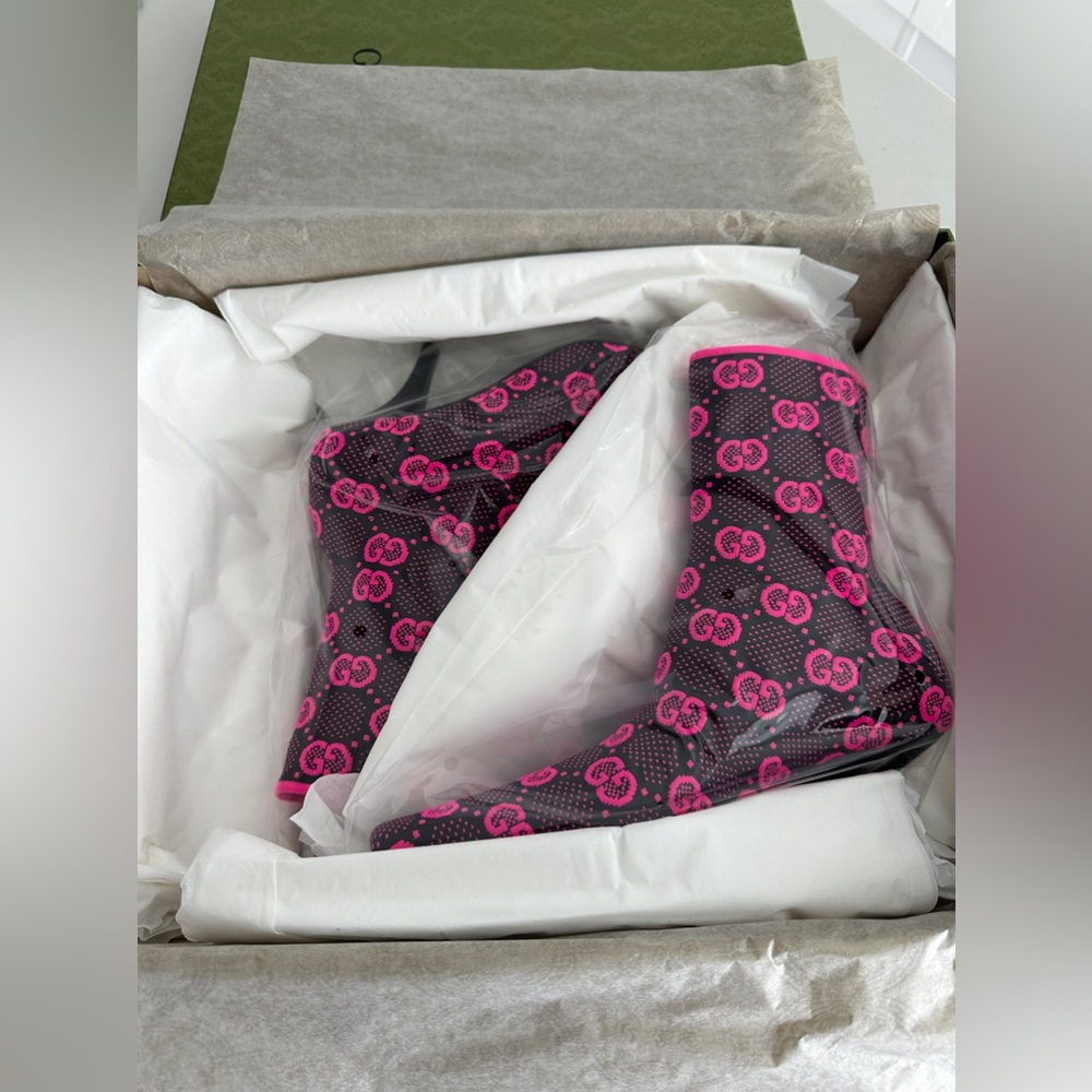 Gucci GG Jersey Tom Technical Fabric Boot - Picture 8 of 10